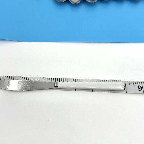 23 Piece MCM Ivory Melamine Handled Flatware Set Stainless - Picture 7 of 11